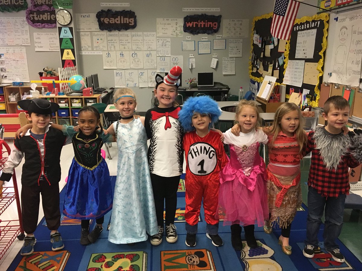 tamaraw76's tweet image. Dress as your favorite character day! @CastleHayneES #CHEShc