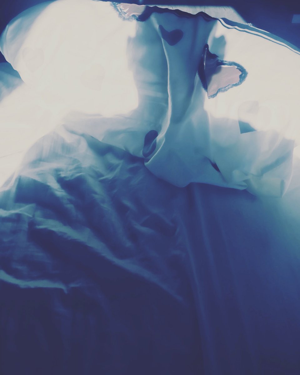 Saimon20883's tweet photo. •Delta Waves• #delta #delta3 #delta5 #delta35 #brain #brainwave #brainwaves #asleep #nodreams #onmybed #bed #shadow #shape #cold #lonliness #ignore #gofuckyourself #sickmind https://t.co/qCkTGwCBV9