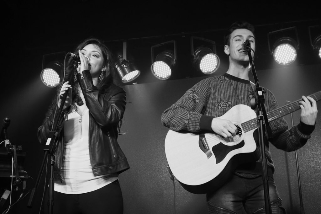 TuscanyMusic's tweet photo. A huge shoutout to @megsmusictalk for capturing these photos at our show with @virginiatovegas! These are so great 🤘🏼 https://t.co/sqCNAnzfgC