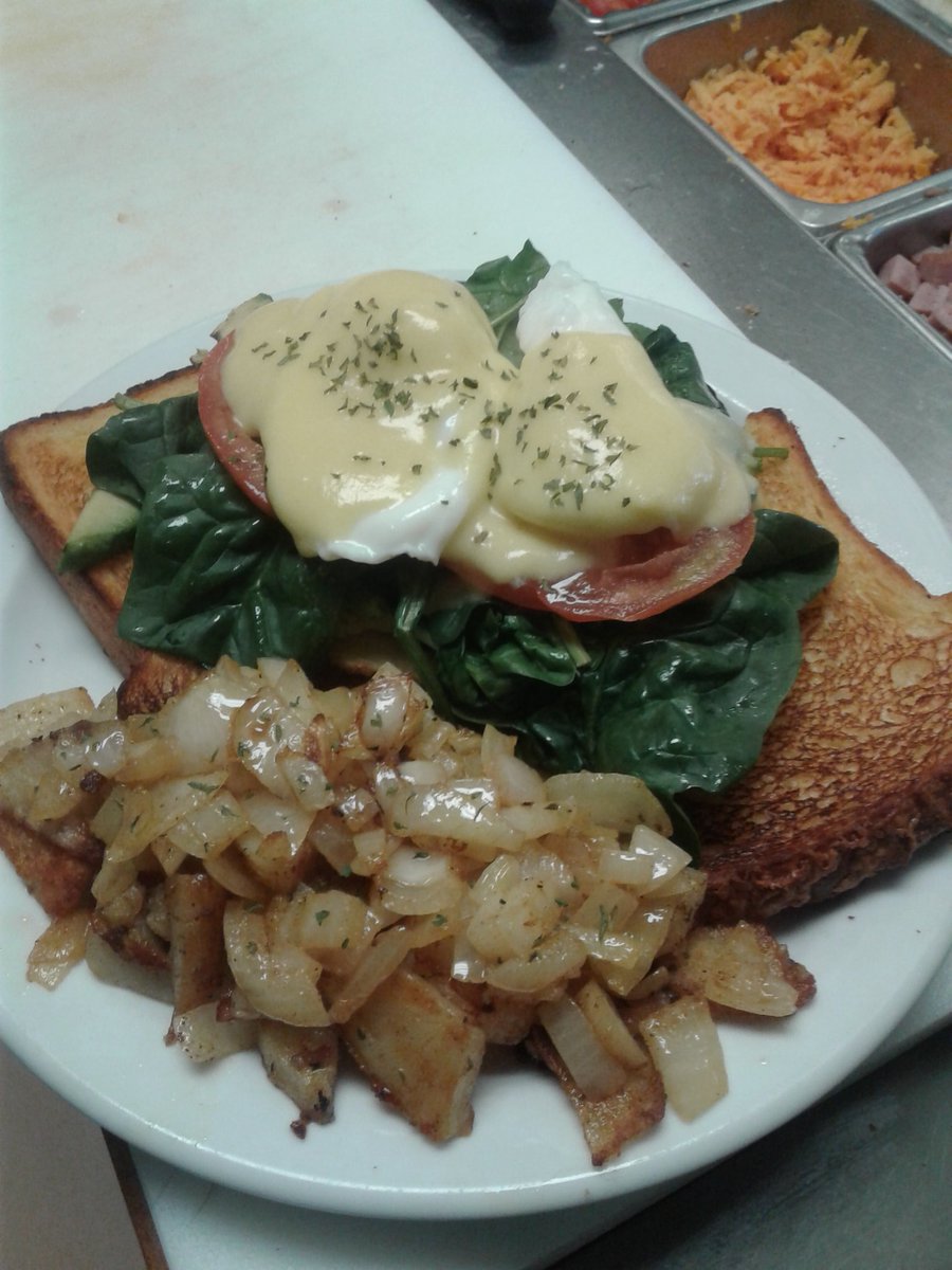 RestaurantZack's tweet photo. Sometimes you just need a Benny! https://t.co/tV6fv18pw0