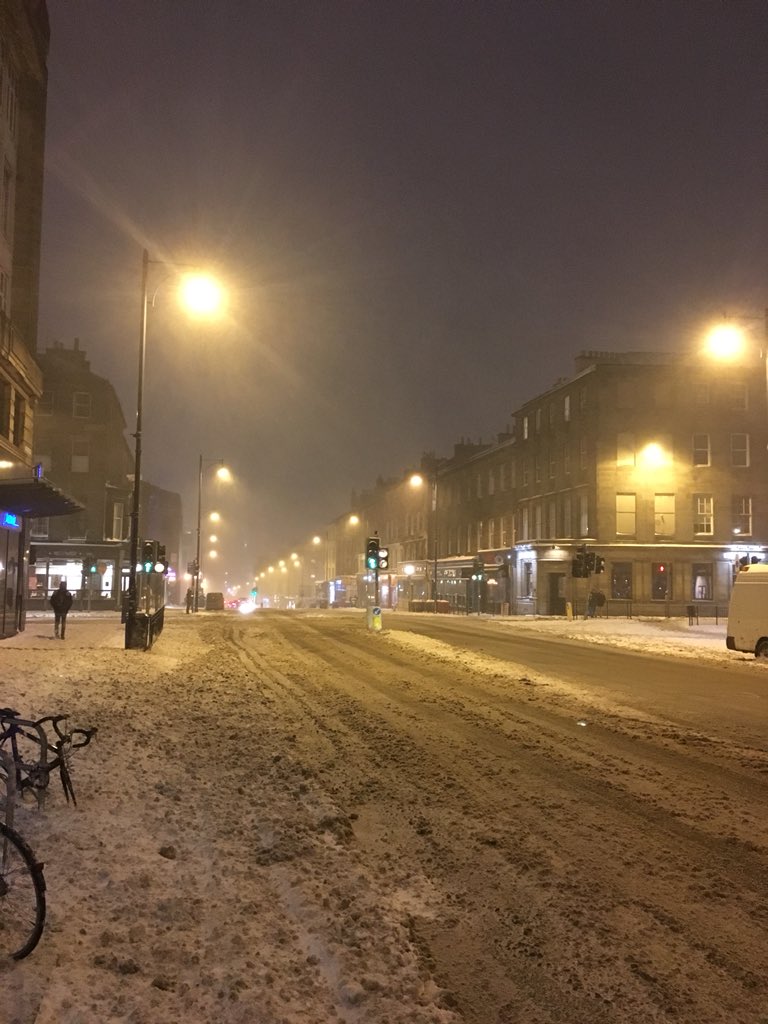 M_Murnieks's tweet photo. Walking through the snow full streets of #Edinburgh....wouldn’t it be cheaper instead of shutting down the city (and its economic activity) to spend money on cleaning the streets and sidewalks? #urbanproblem https://t.co/ONNhORr6vQ