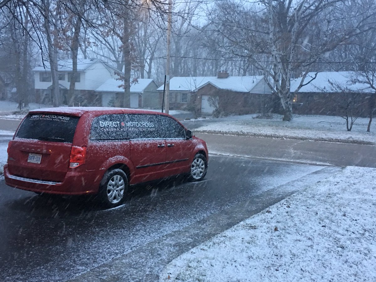 directmx's tweet photo. It must be time for a #roadtrip because here comes the blinding #snowstorm. Happens every time... #atlantaorbust https://t.co/2KL4jjALMz