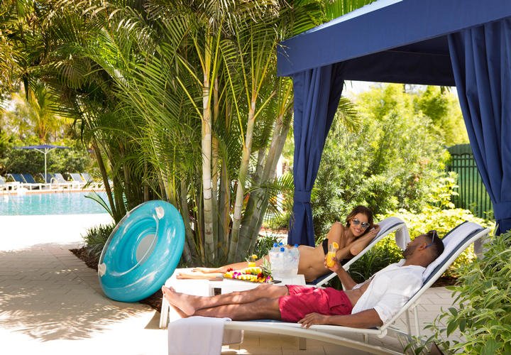 TheGroveResort's tweet image. Get ready, Orlando's ultimate water park, Surfari, opens today! #wavemachine #junglepool #cabanasfordays Learn More: bit.ly/2szp7RL
#waterpark #springbreak