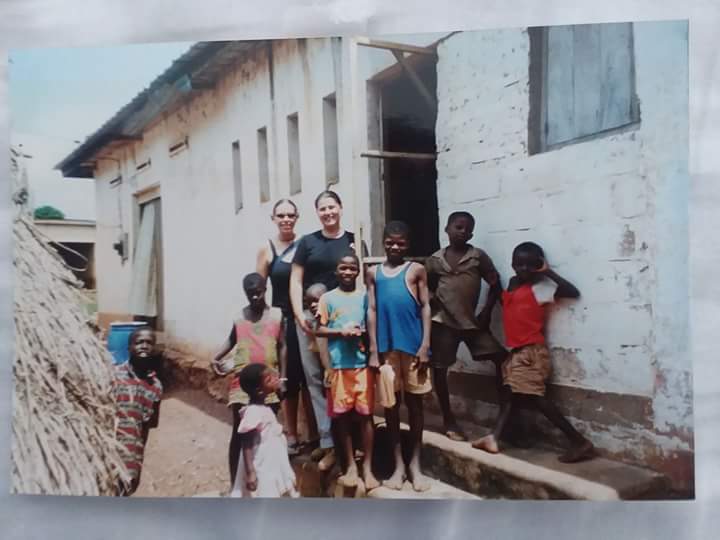 emilydemasi's tweet photo. #PeaceCorpsWeek throwing it way back to my time in #Bounda #WestAfrica #CotedIvoire #WatSan @PeaceCorps #Bthechange https://t.co/krQy8KVkm6