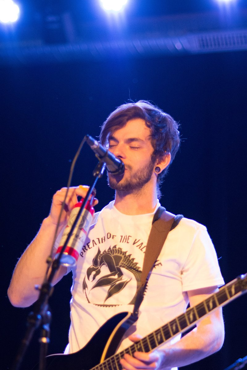 CreatingASinner's tweet image. #epitomeofburtfest #creatingasinner #Budweiser #beer #SoldOut #lit