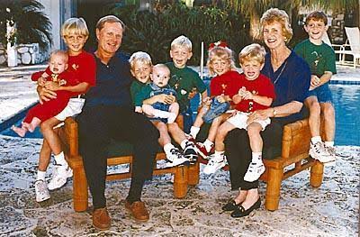 GabDating's tweet image. American #golfer #JackNicklaus #family #golf #husband #wife #sports