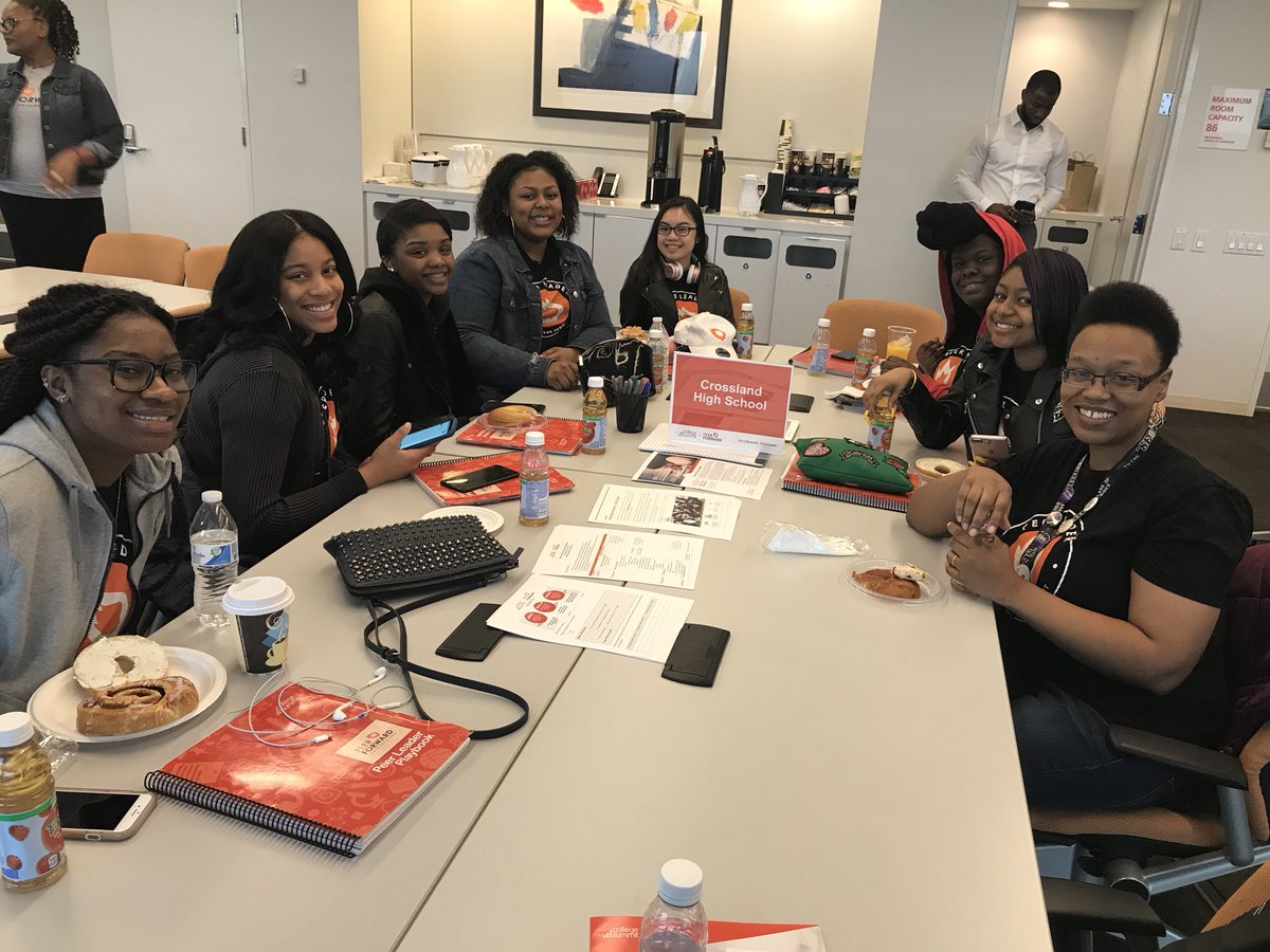 PeerForward's tweet photo. Huge thanks to our amazing corporate sponsors &amp; volunteers @Deloitte for hosting @CollegeSummit and our @pgcps #PeerForward teams today for our Spring Training Camp. Way to #PeerForward! https://t.co/J1CL1kbYb0