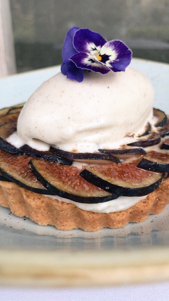 Isabellacdmx's tweet photo. Tarta de Higos, uno de nuestros postres favoritos. https://t.co/C7SDW7OK1V