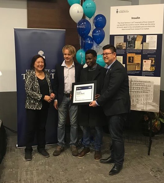 UofTHatchery's tweet photo. Big News!
Congratulations Hatchery Alumnus XPAN (@Zee_Force ) for winning @RBC Prize for Innovation and Entrepreneurship and Hatchery NEST 2018 team VECO for winning the people's choice award at @UofTStartup Showcase. #UofTHatchery #EntWeekUofT https://t.co/nUHpqFwndB