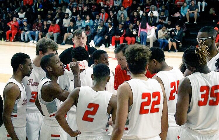 RickeyRayIII's tweet photo. Words canโt explain how much I love this TEAM! We grew so much together and I wouldnโt want to change it for the world. Love Boys๐ค๐พ #DOITFORJO #FAMILY https://t.co/mzZpIBpHhi