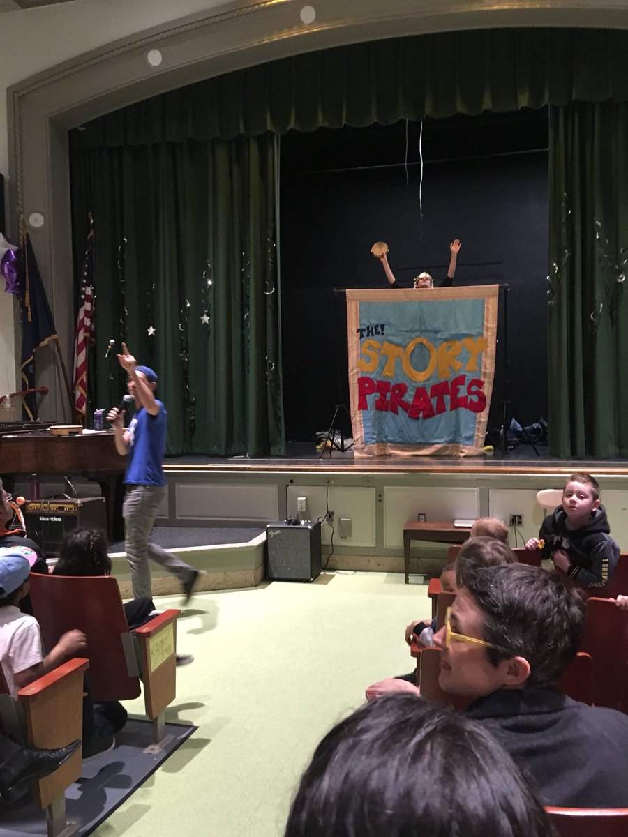 PS10Brooklyn's tweet image. Loving the @storypirates at #ps10brooklyn’s Reading Under the Stars read-a-thon event! #ps10reads