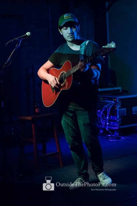 photoronnav's tweet photo. It was a #SingerSongwriter showcase at #VoltaireWPB last Thursday night. The event featured 10 amazingly talented singer-songwriters like #EvanMui (pictured).
#miamimusicscene #southfloridamusicscene #htbarp @rollingstone @miaminewtimes @miamiherald @purehoneymagzzz https://t.co/PPvhGMF8mw