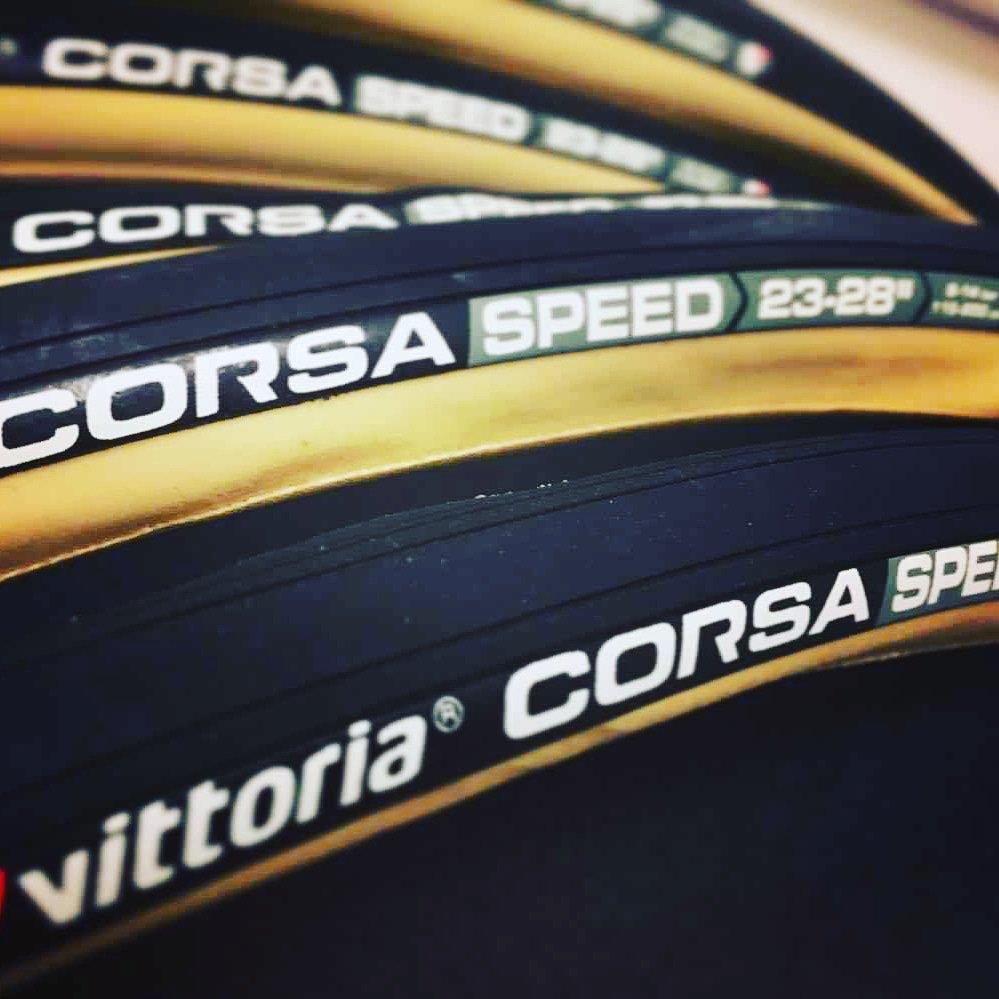 All this snow means you have time to buy some high performance Vittoria Tyres before you're next event. Why compete on anything less than the best? #vittoria #victory 
.
karbonauk.com
.
#karbona #tyre #performance #race #win #best #tan #fast #grip #rubber