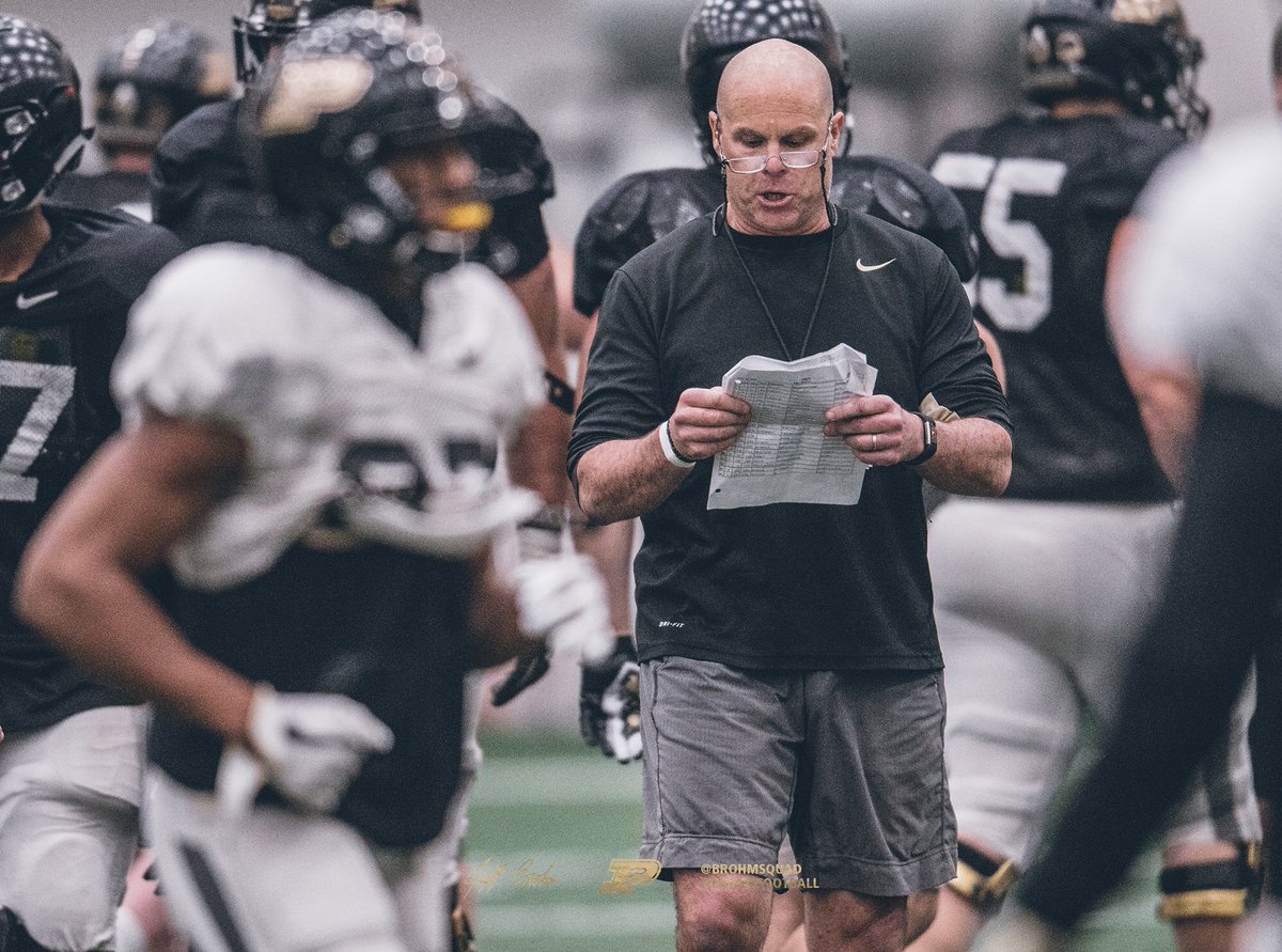 BoilerFootball's tweet photo. 💪 📸 set of spring ball

#BoilerUp #LetsPlayFootball https://t.co/LJCwuLn7jo