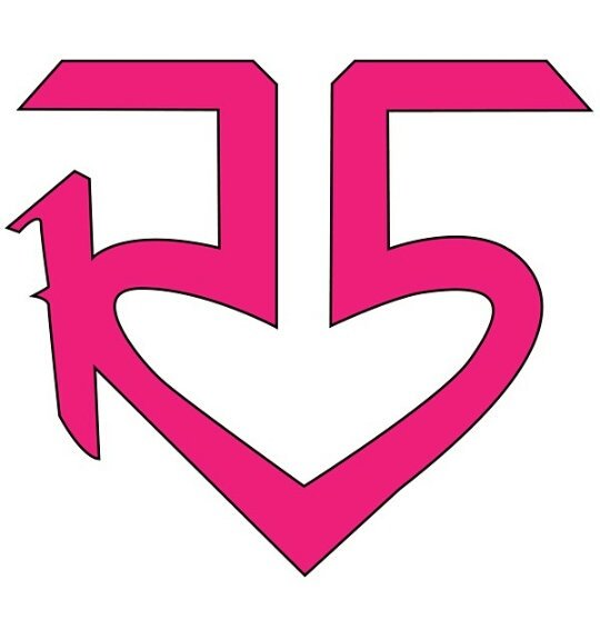 whotfisz0e's tweet photo. R.I.P R5  2009 - 2018 https://t.co/WjpqV88SRS