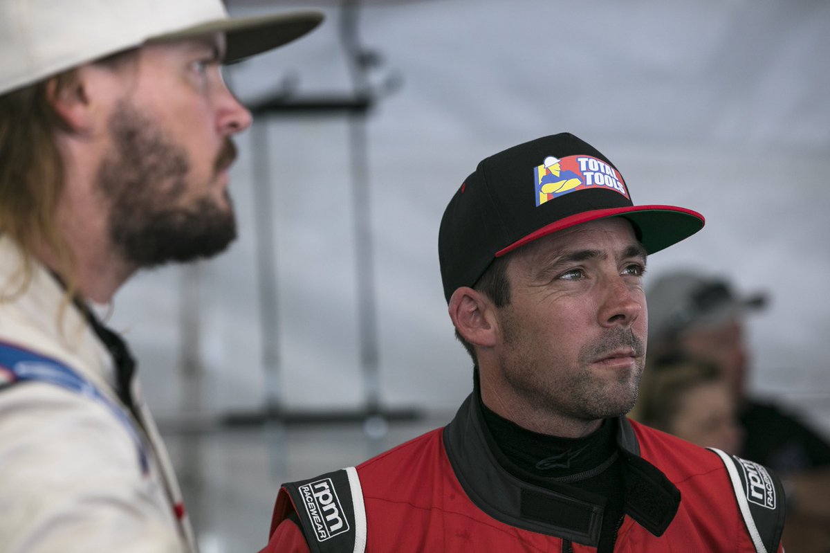 Ready for a big day at the #Adelaide500! Race 1 is up at 1:55PM. 
#SuperUtes #VASC