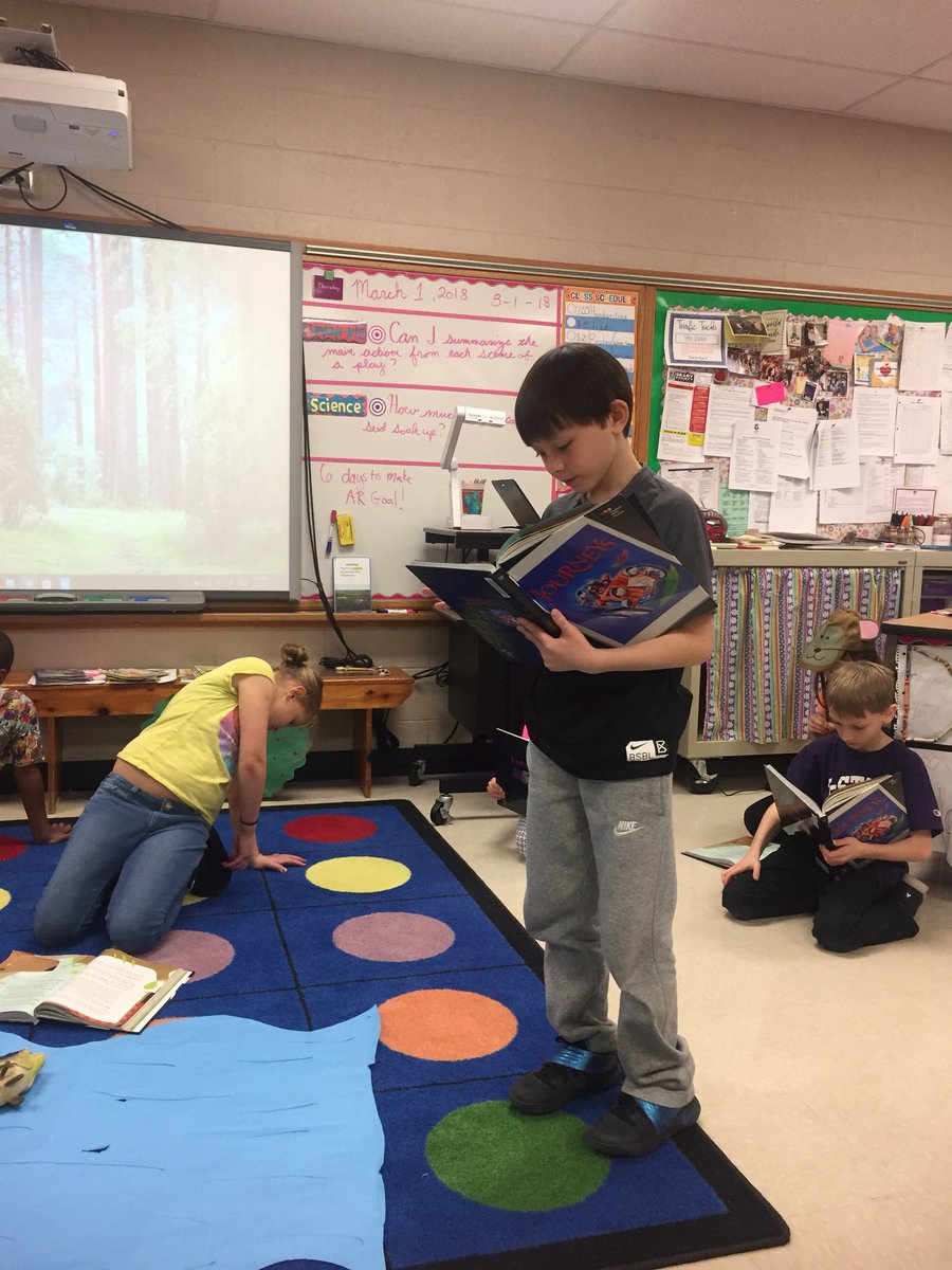 mrs_dinkel's tweet photo. The kiddos present “Two Bear Cubs” this week! @SheridanUSD475 https://t.co/AL54kH1PEU