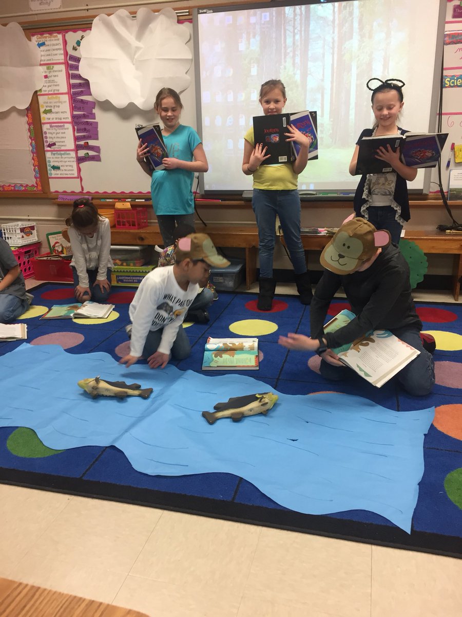 mrs_dinkel's tweet photo. The kiddos present “Two Bear Cubs” this week! @SheridanUSD475 https://t.co/AL54kH1PEU