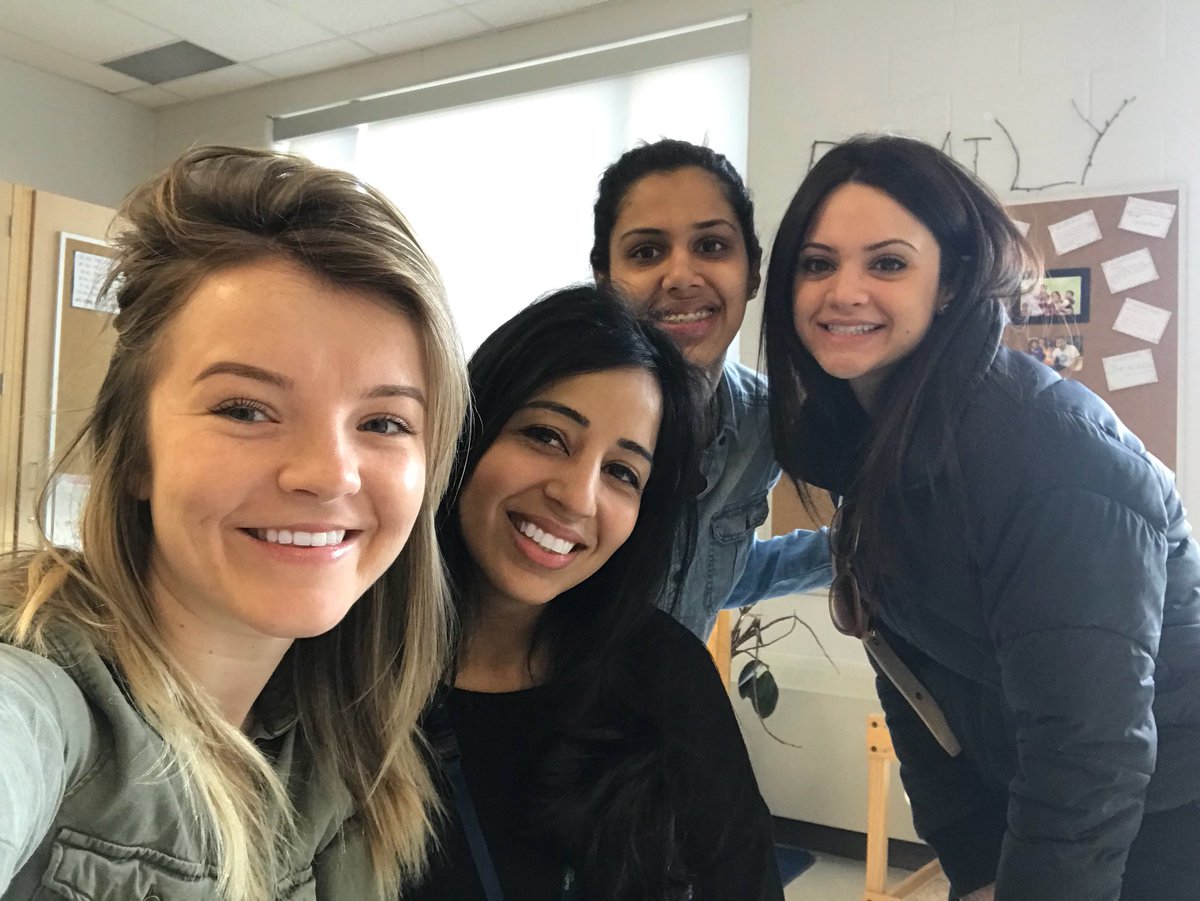 jdumas_'s tweet photo. New friends &amp; old friends 😊 #dreamteam #FDK #missingyoumskaur @PeelSchools @dilpreet_kk @Miss_Scalise https://t.co/t3mIUPeMf4