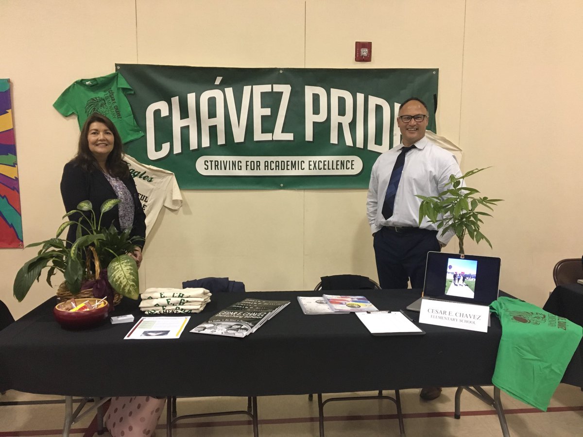 AlisalUnion Recruitment Fair. Hiring awesome individuals to join us in making our students college and career ready!
#Go_Chavez Eagles #AlisalFuerte
