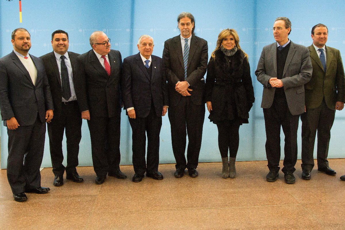 Durante la agenda de trabajo en Berlín, la #CONAGO se reunió con el Dir. Gral. de Economía y Desarrollo Sostenible del Ministerio Federal de Relaciones Exteriores Miguel Berger <a href="/GERonEconomy/">@GERonEconomy</a> con quien se sostuvo un diálogo en relación a la Agenda Internacional de Sustentabilidad.