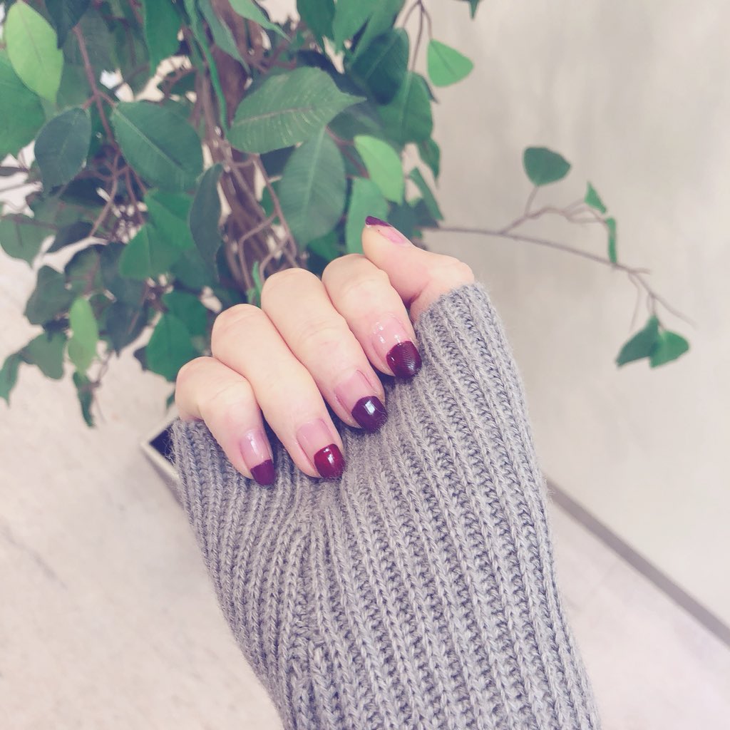 1999tk94's tweet photo. #nail https://t.co/dzjjCOAj0J