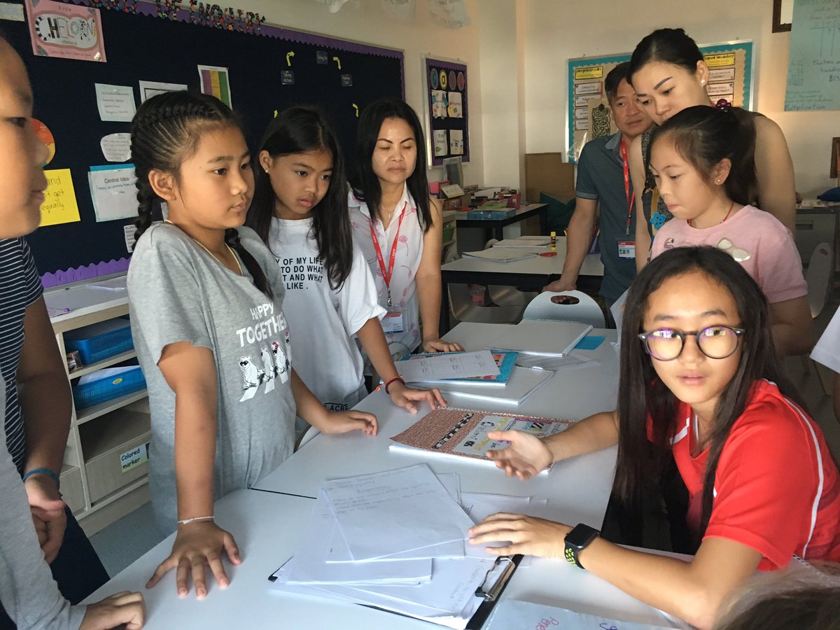 garrettispp's tweet photo. Grade 6 students share their Exhibition experience with parents and Grade 5 students. @ISPPCambodia @MichelleJteach @LouWaldron #pypexhibition https://t.co/mUEkqtOf02
