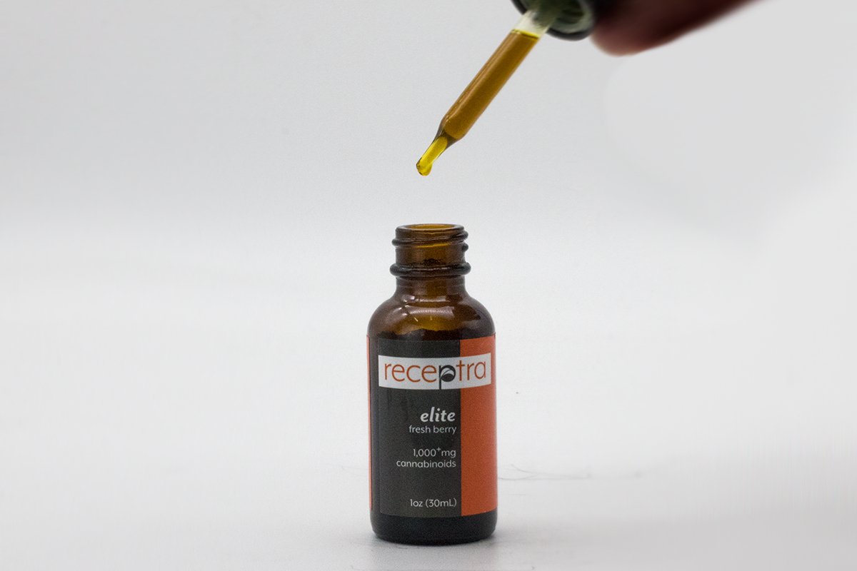 cbdorigin's tweet photo. Learn why @Receptra CBD tincture is one of our new favorite tinctures in our latest review: https://t.co/ovaWT1cSKR #cbd #cbdorigin #hempxxx #cannabis #cbdcures https://t.co/s6jUbemtQw