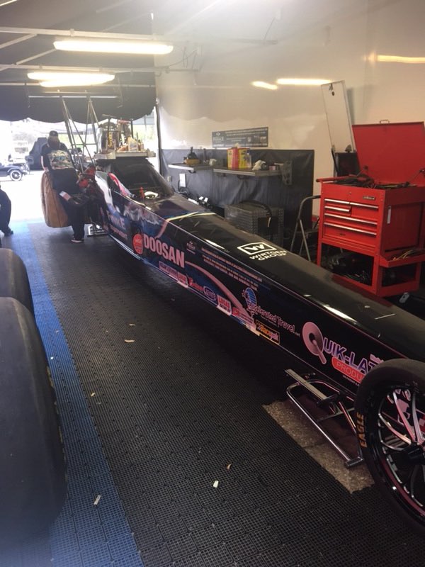 Finke_racing's tweet photo. We made it A-B to shake the cobwebs off. #lucasoil #doosan #vp #wirtgen #ngksparkplugs #mahle #jepistons #quiklatch #Manley #boninfante #morosoperformance #acceleratedtravel #iscracerstape #jlpproductions #finkeequipment https://t.co/oewFTKtpDK