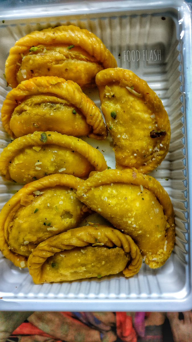 FoodFlashIndia tweet picture