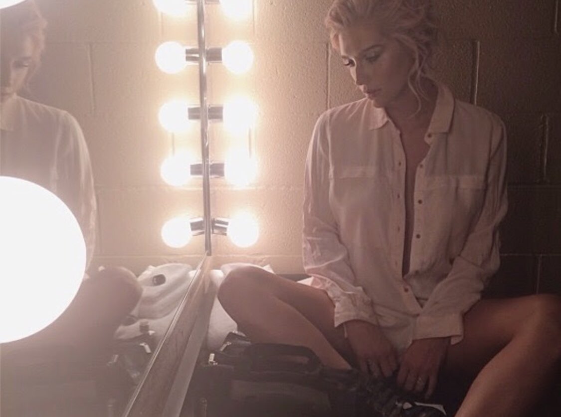 Happy birthday Kesha!!    