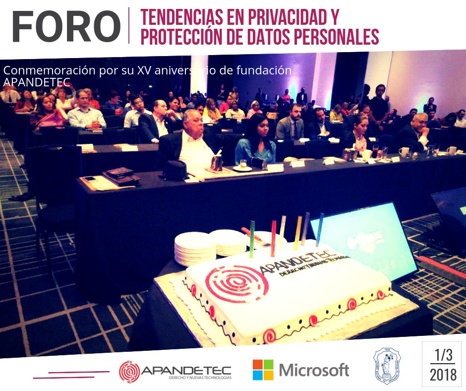 aandradex's tweet photo. No podía faltar el pastel para festejar el XV Aniversario de Fundación de Apandetec. #15añosApandetec #ForoAPANDETEC @aandradex @KatiuskaHull @yoselinvos @apandetec @InnovacionPma https://t.co/EQwYnAza89