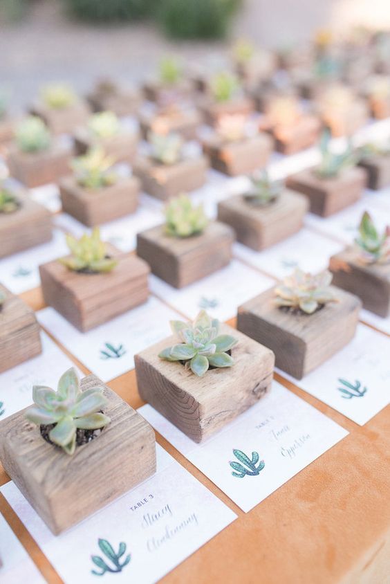 WDdresses's tweet photo. Follow our Wedding Party Gift Ideas Pinterest Board for the best wedding favor ideas ✨ https://t.co/ERwKx4acVy #WDOfficial https://t.co/gf6H7bbwwF