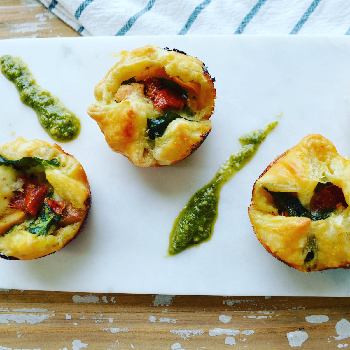 sonyakeister's tweet photo. Chicken and mozzarella puff pastry cups. Perfect dish a busy schedule. https://t.co/kdEbu75ZVa
#foodblogger #foodie #chicken https://t.co/AAGmKDByRt