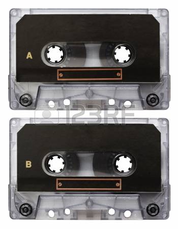 louistcraft's tweet photo. los cassette tenían un lado A y un lado B por eso es lógico que su sucesor sea el CD https://t.co/eocIWklZzo