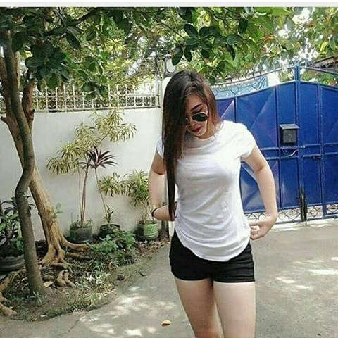 Lince38723944's tweet photo. Nunggu bos indomart.buat hibur tokoh'a.suruh nyayi doank.. https://t.co/fYE1mRLoP3