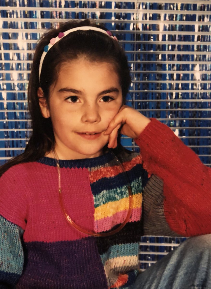 timothyanne's tweet photo. #tbt
When you go to school picture day already doing too much and the backdrop just sets it all off.
#eyebrowsfordays
#finallygrewoutthebangs
#windowblindsandpromdecorations https://t.co/ZXTKcIADql