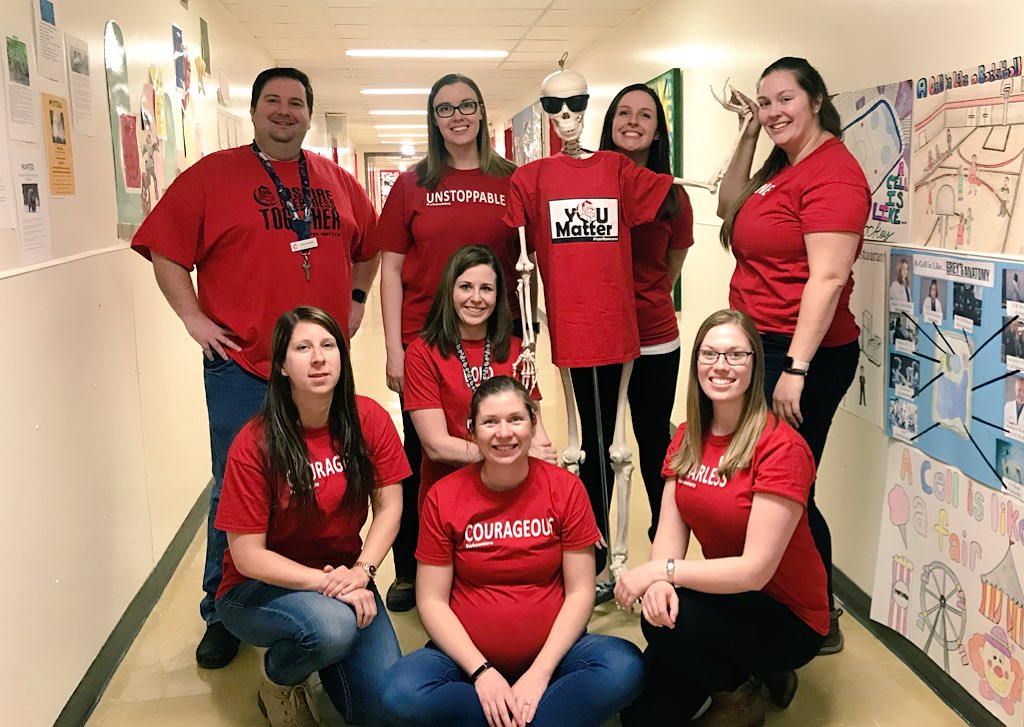 LynnSplawinski's tweet image. #SaderScience team at Carlton’s open house. Thanks for coming out and meeting us! #JoinOurSaderFamily