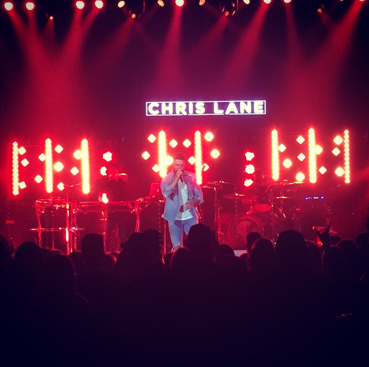 VL_Arena's tweet photo. .@iamchrislane on stage now!! #lethbridge #PBRleth has officially begun!! https://t.co/X6zD2OZwyz