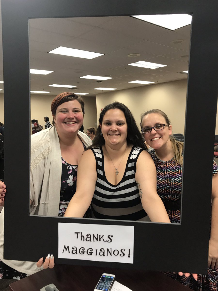 testonmellissa's tweet photo. Learning about building our reading expertise! Thank you Ts for joining us! @RdgEnd @TMcManusHCPS @debbieecook1 #westshoremaggianos #chefdeb https://t.co/66yc21x5YS