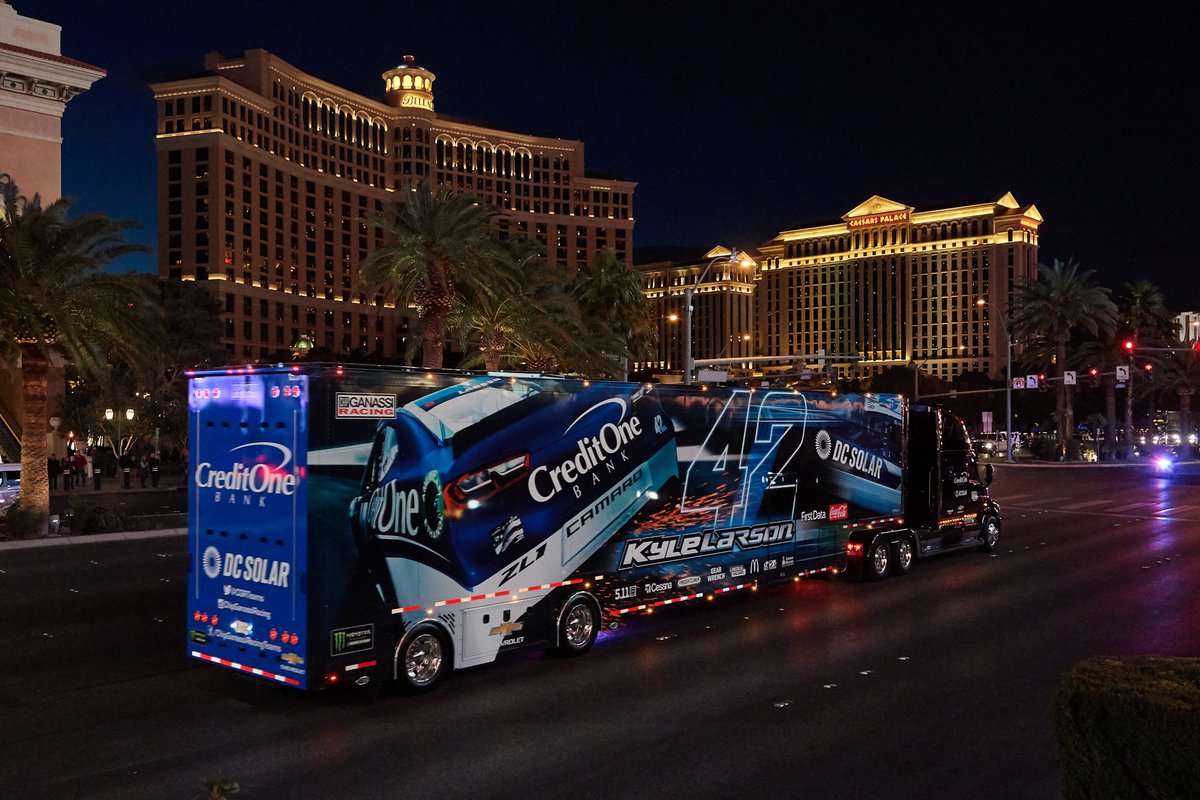 KDCLasVegas's tweet photo. Love seeing locally headquartered @CreditOneBank on the Las Vegas Strip in the @NASCAR Hauler Parade πππ #CreditOneRacing https://t.co/PREpmrAepH