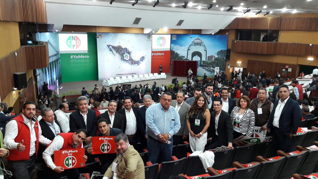 FUGOM_CNOP's tweet photo. Presentes en el 75 aniversario de nuestro sector la @CNOPNacional #75AnosConLosCiudadanos @PRI_Nacional https://t.co/g6iGQTuIQD