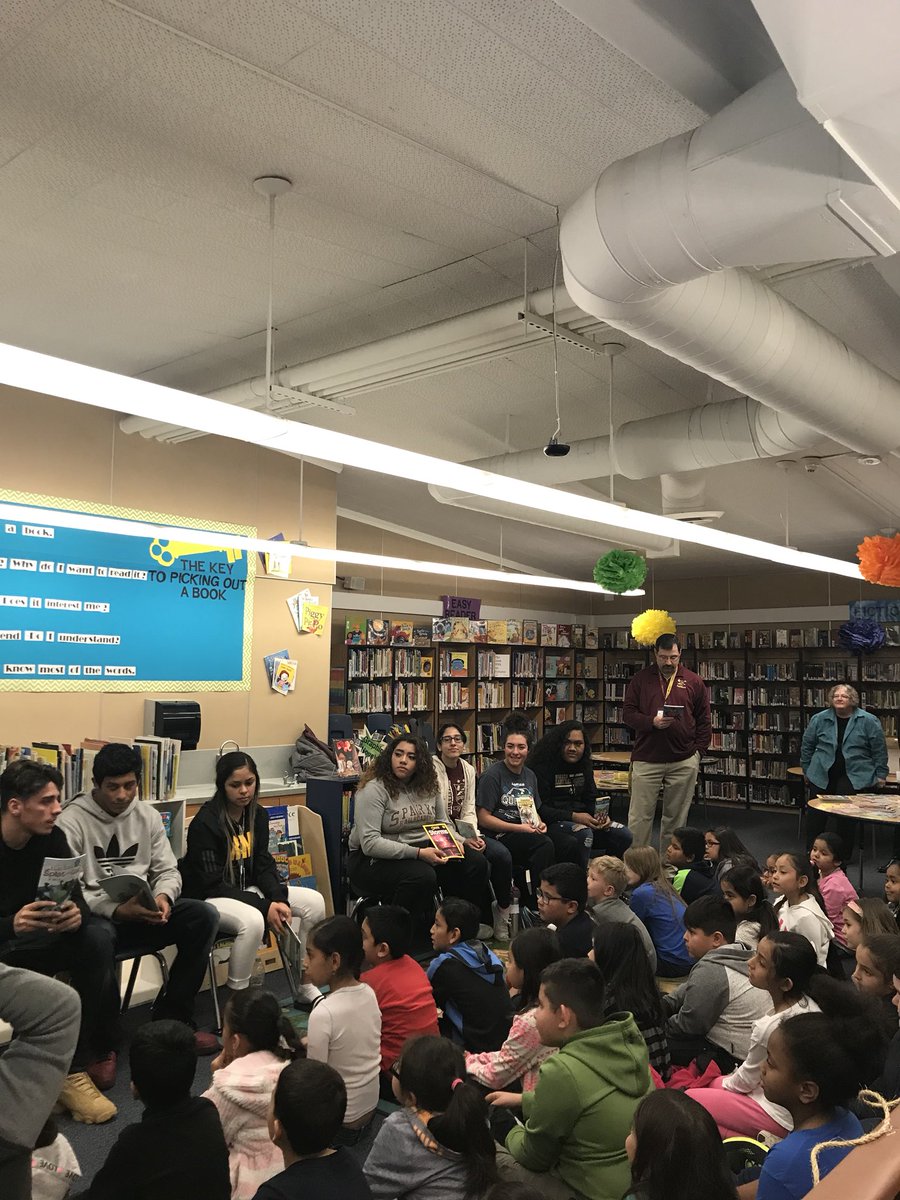 A big thanks to <a href="/SparksHS/">Sparks High School</a> Ss for sharing your love of reading with us! The kids love their books! 📚 🦁 #LPRoars #readingweek