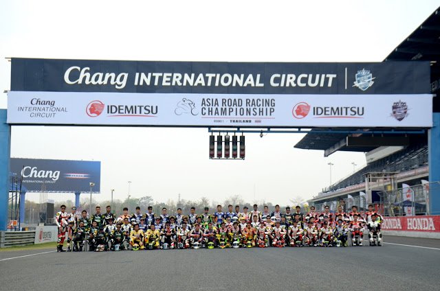 70 นักแข่งเอเซีย พร้อมดวล!!! เกมเปิดซีซั่น ARRC 2018 #Arrc #ARRC2018 #ChangInternationalCircuit

bric.co.th/arrc_article.p…