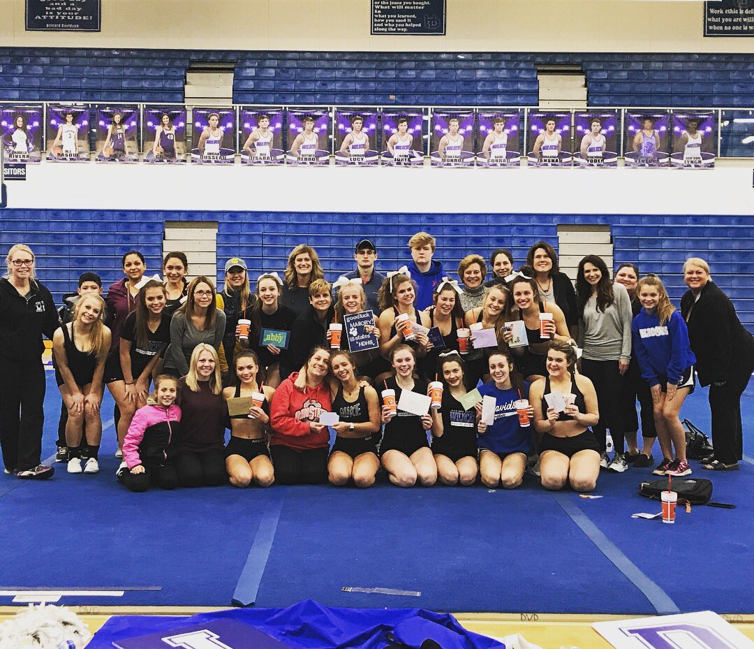 Davidson Cheer tweet media