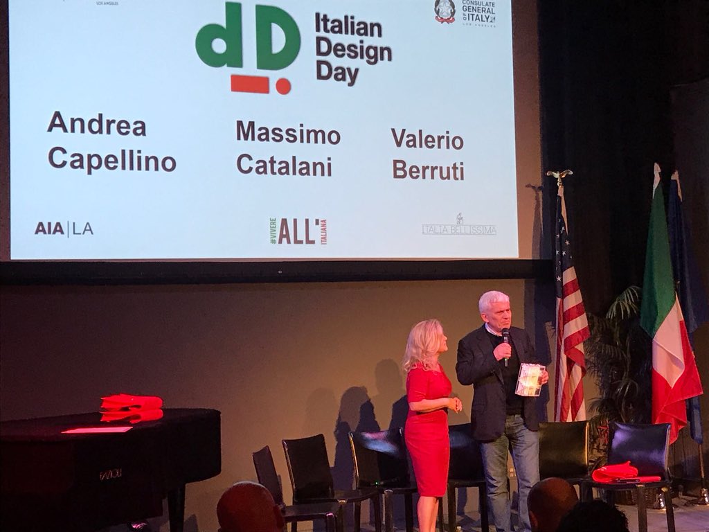 ItalyinLA's tweet photo. When design meets sustainability: valuable art-works focused on sea life and marine wildlife conservation against illegal fishing by artist and architect #MassimoCatalani #vivereALLitaliana #ItalianDesignDay 🇮🇹👏 https://t.co/FB27oIQjwM