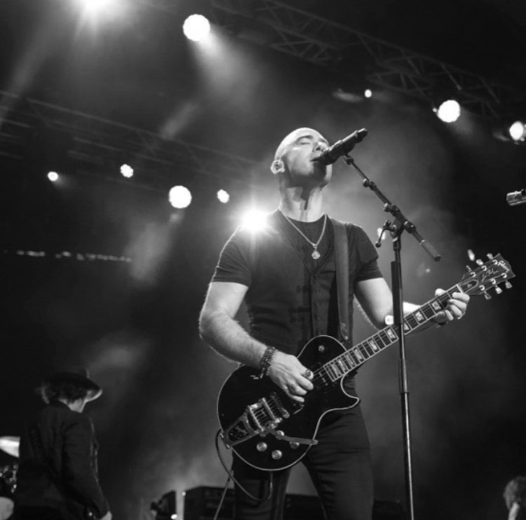 UnbreakableTwit's tweet photo. Sydney you know how to turn it on, Adelaide, you’re tomorrow, Perth, catch you shortly on the 6th! @freaks4live 📷@seanbrand501 https://t.co/zQ41japnT3