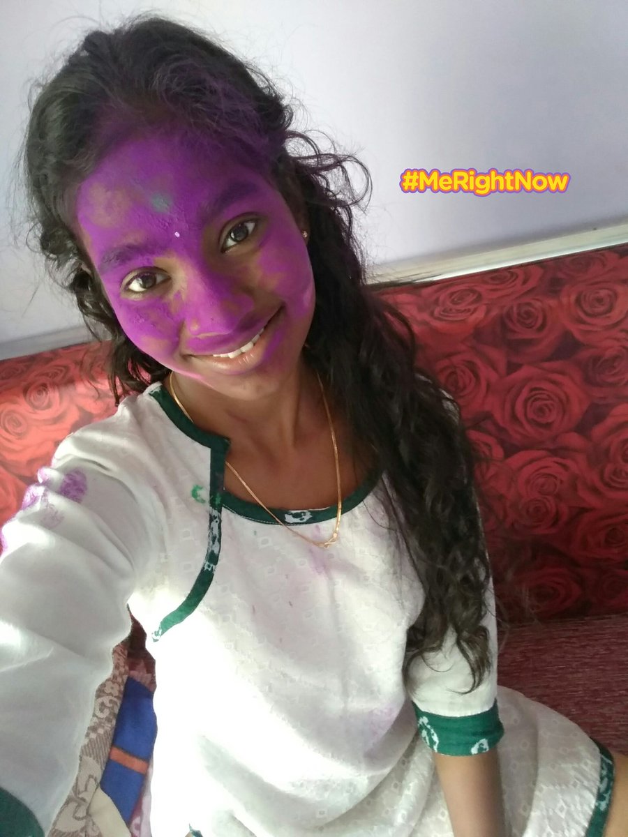 Sandhya44322614's tweet photo. Happy boli😚🤗
#HappyHoliToAll https://t.co/9qpr1dsj6d