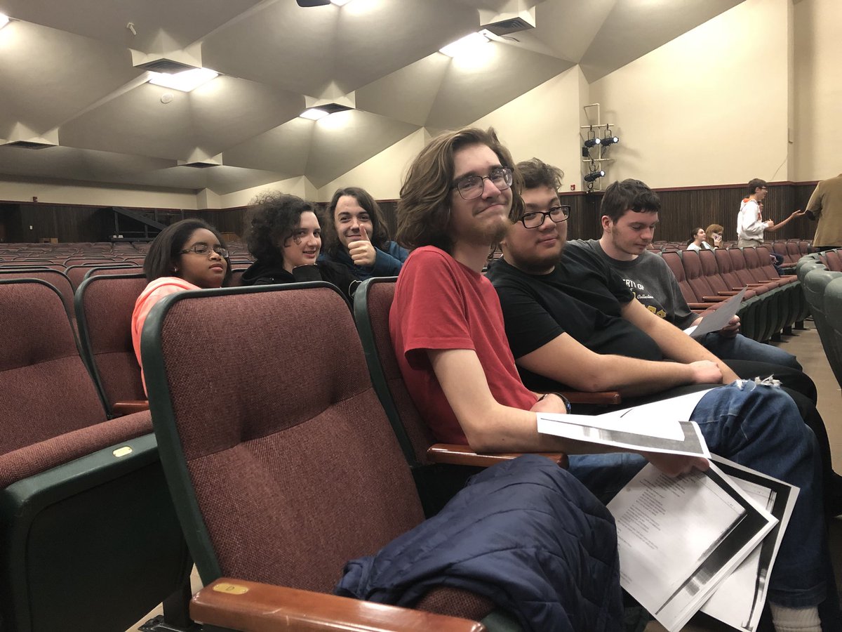 KOHS_Theatre's tweet photo. Tonight was our first run with some stage crew members viewing the performance to coordinate lighting and sound!! @GKAwards #gkawards #GKA2018 #genekellys #kohstheatre #keystoneoaks #25thannualputnamcountyspellingbee https://t.co/HBEKX69WEp