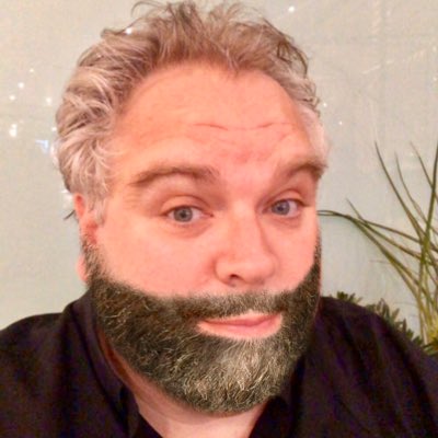 EvanKirstel's tweet photo. #Barcelona #NewProfilePic #ShouldHaveShaved https://t.co/6bX8qlUiqj